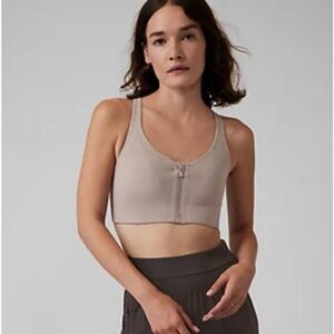 Athleta women's empower Il train sports white bra A-C cups size M NWT